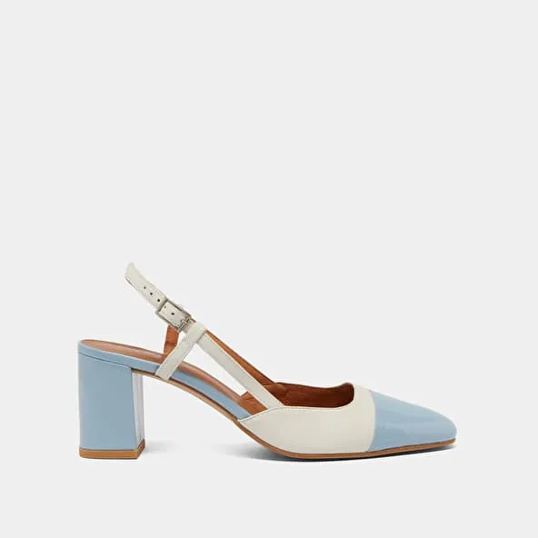 Babies with heels in ecru leather and sky blue patent