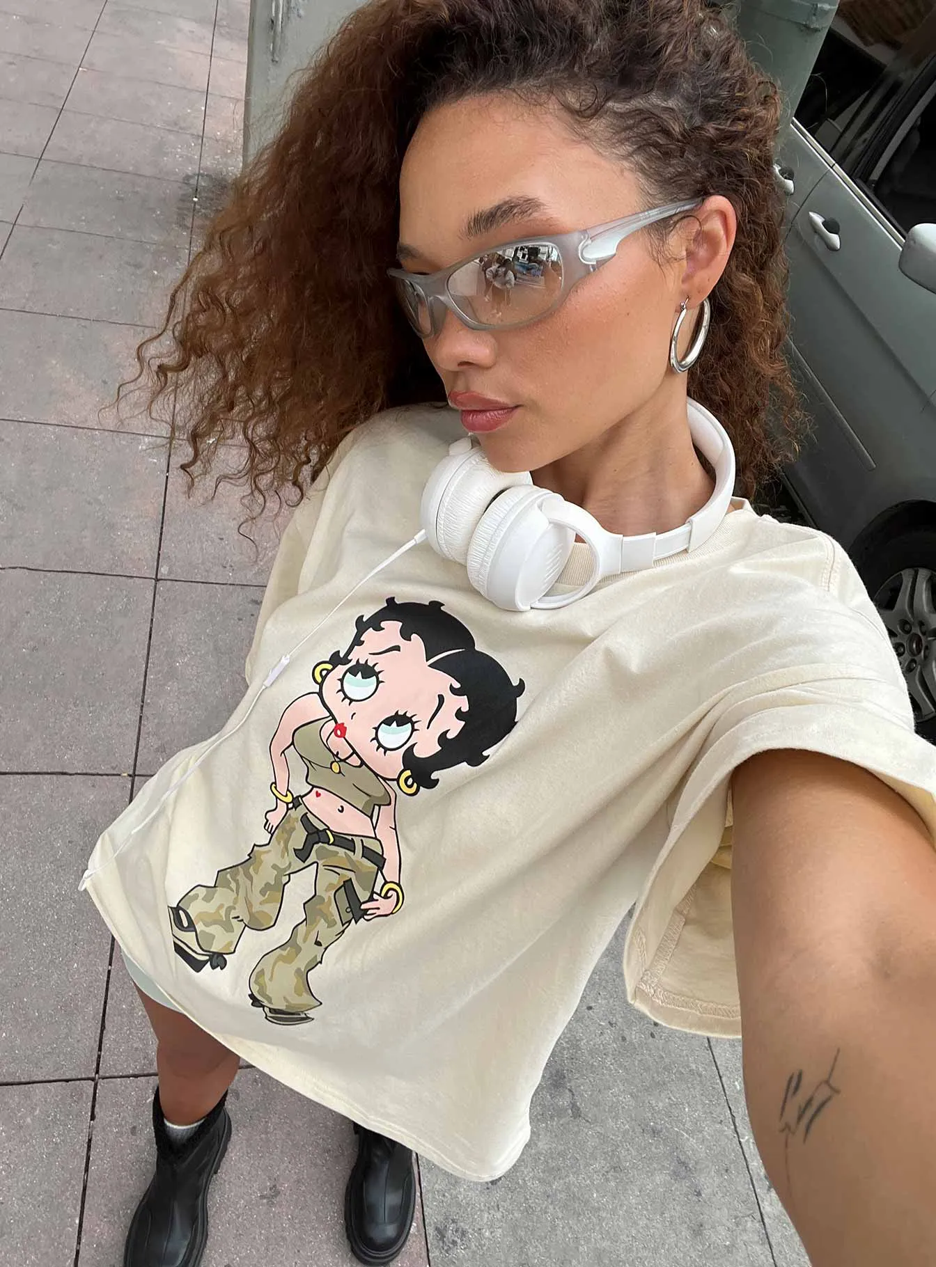 Beige Oversized Tee with Betty Boop Camo Girl