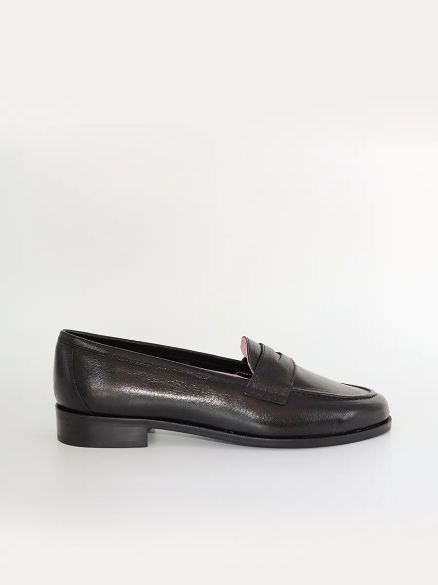 Black leather Mallorca style loafers.