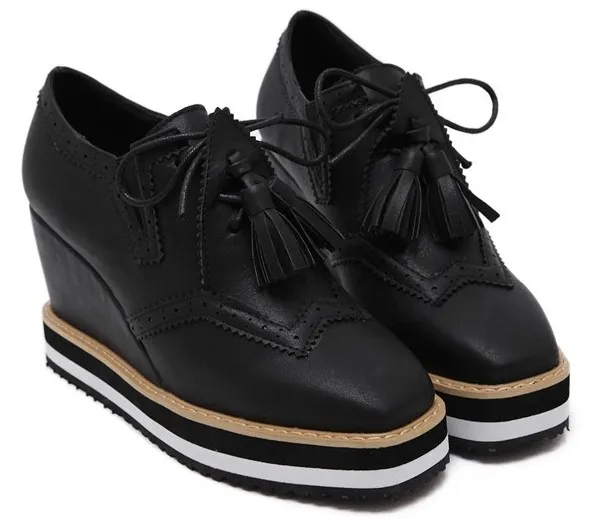 Tassel Lace Up Platforms Oxfords Shoes