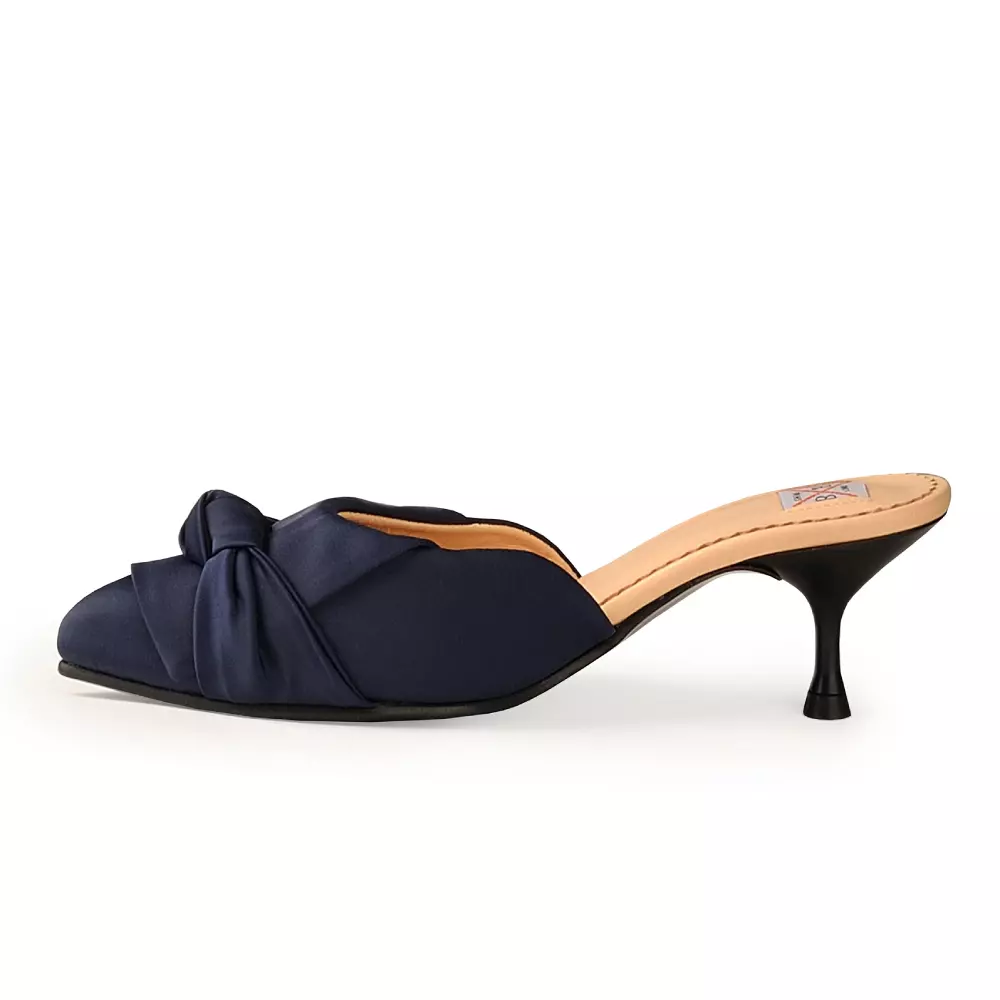 Camus silk mules