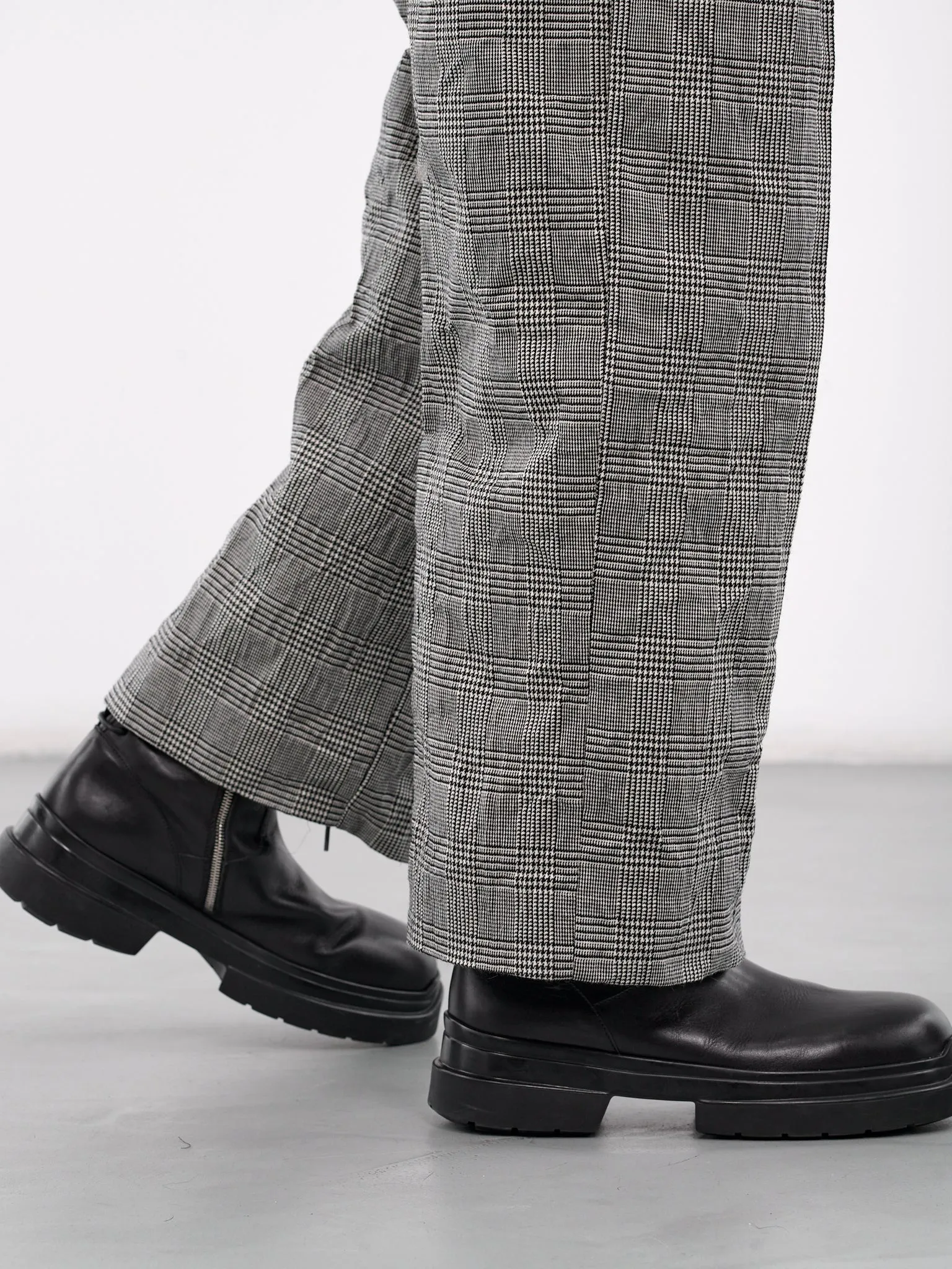 Check Trousers (UA66PA110G-GREY-CHECK)