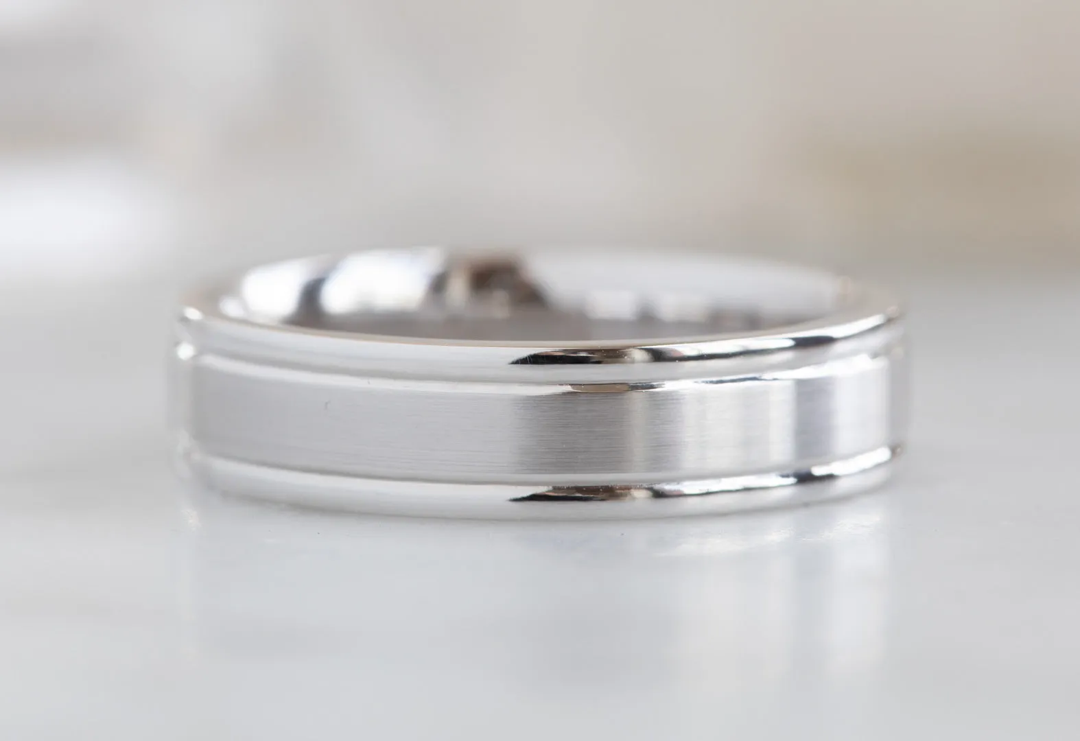 Classic Men's Wedding Ring