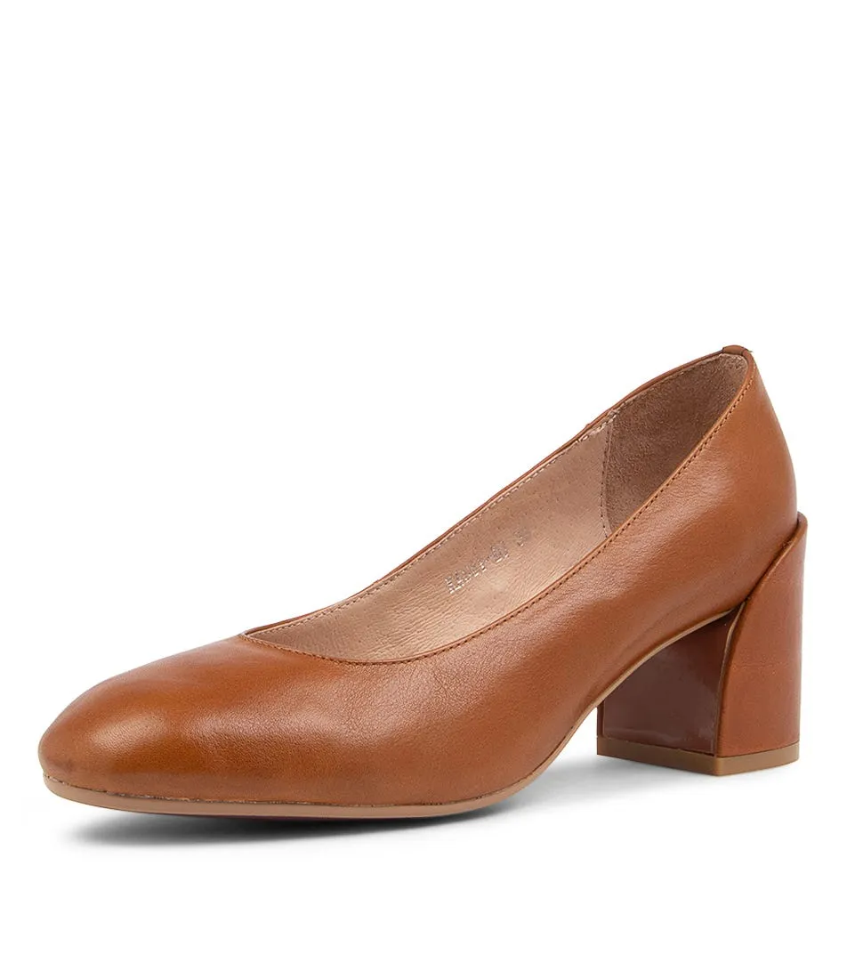 DJANGO & JULIETTE Kasey Tan Leather Heels