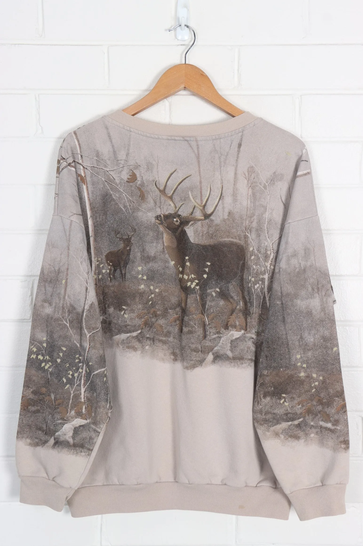 Forest Deer Henley Sweatshirt XL.