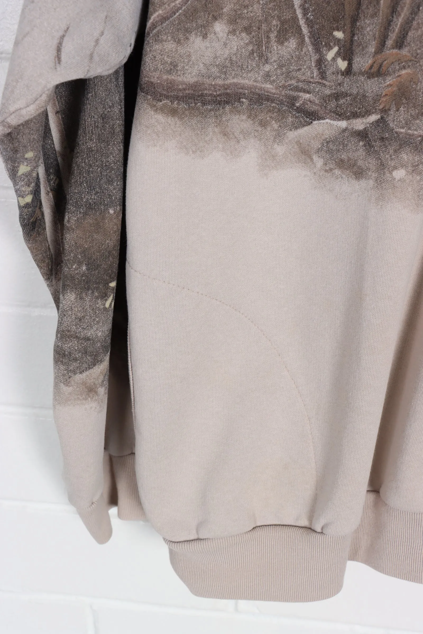 Forest Deer Henley Sweatshirt XL.