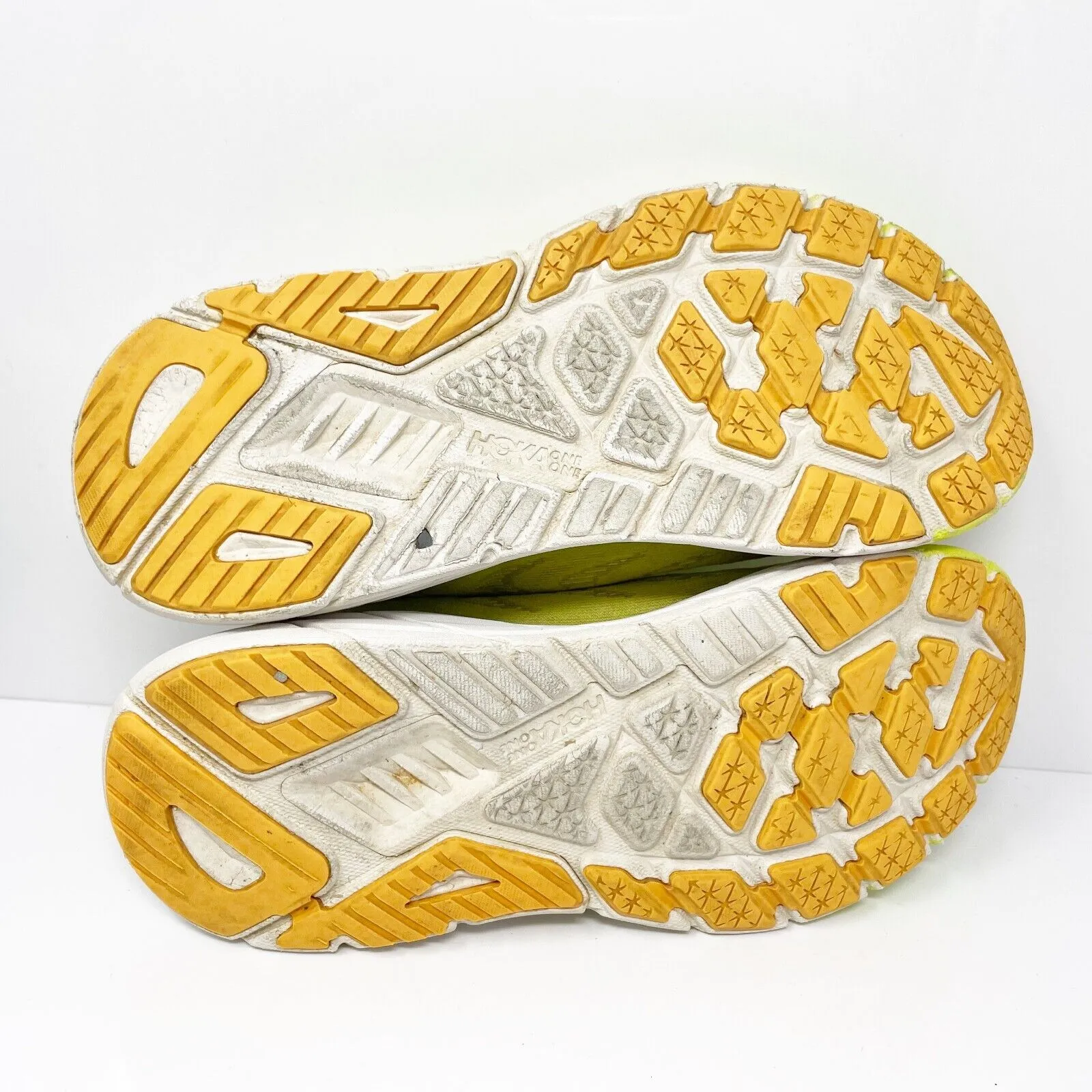 Hoka One One Womens Arahi 6 1123195 CGWHT Yellow Running Shoes Sneakers Size 9 B