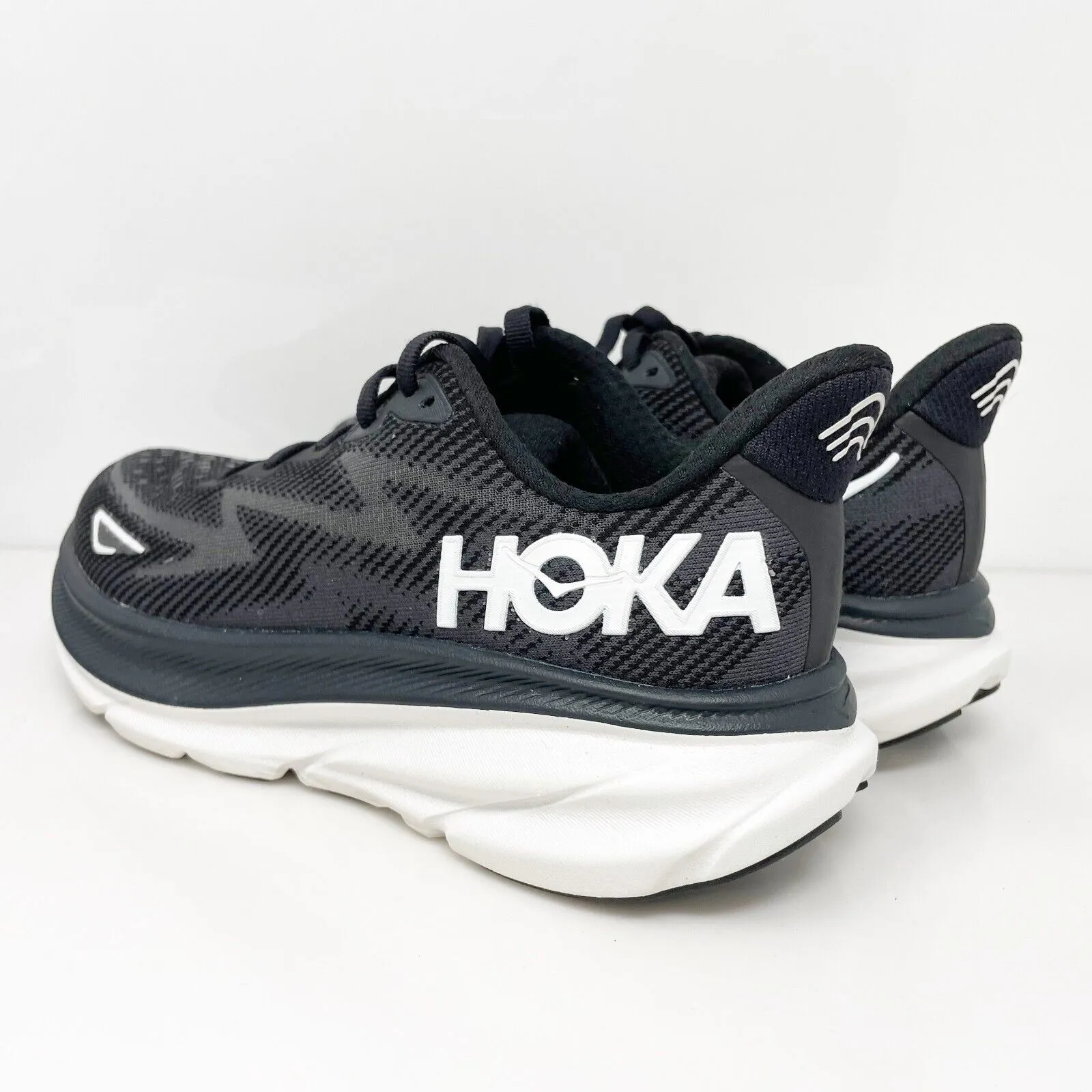 Hoka One One Womens Clifton 9 1127896 BWHT Black Running Shoes Sneakers Size 6 B