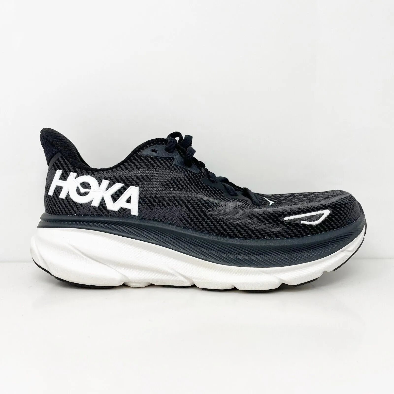 Hoka One One Womens Clifton 9 1127896 BWHT Black Running Shoes Sneakers Size 6 B