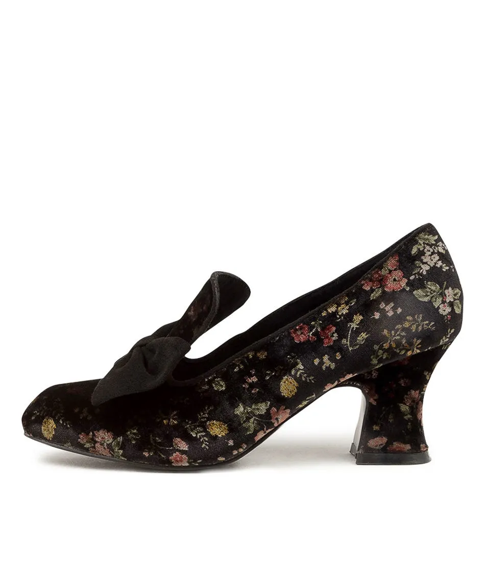 I LOVE BILLY Yessica Black Floral Fabric Heels