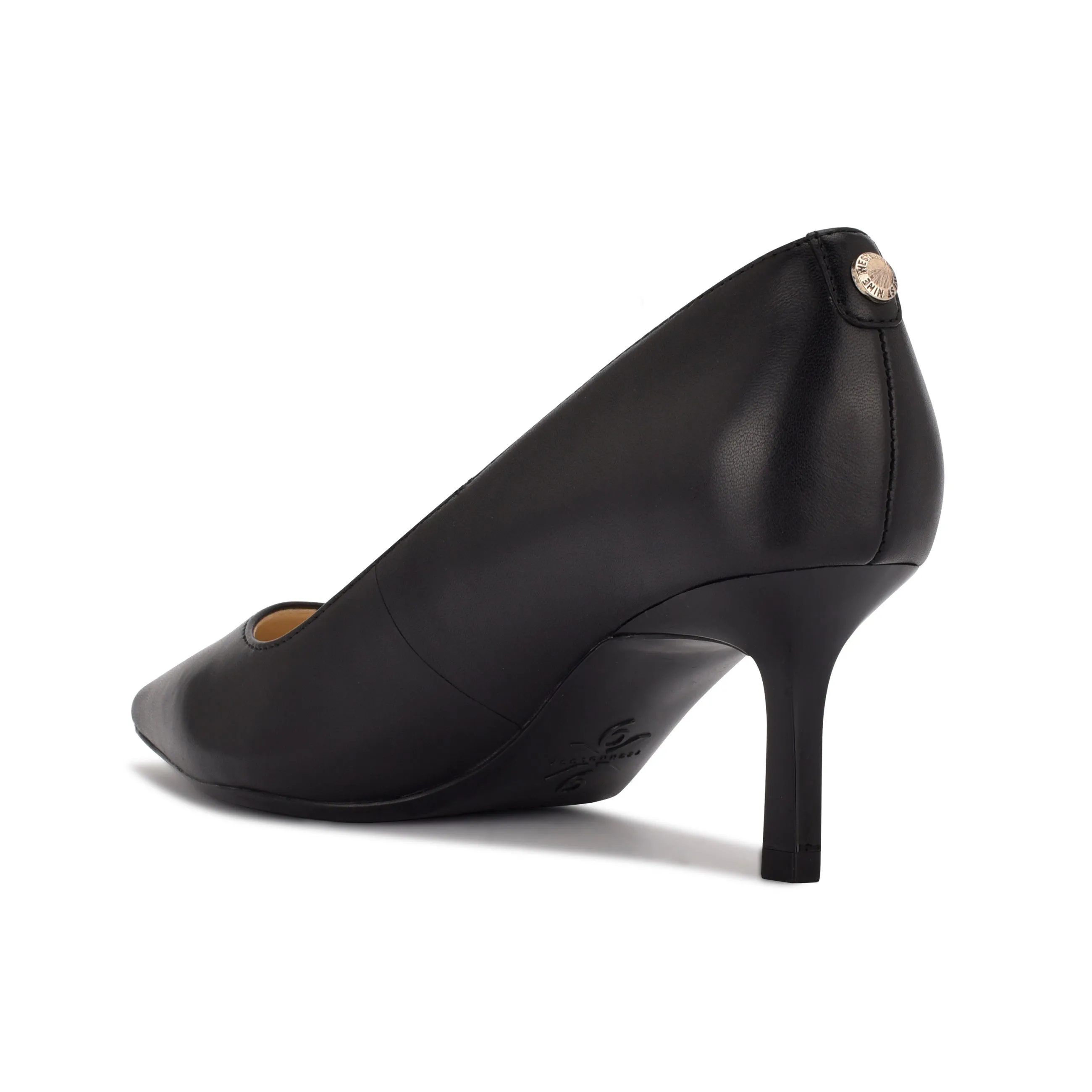 Kuna 9x9 Pointy Toe Pumps