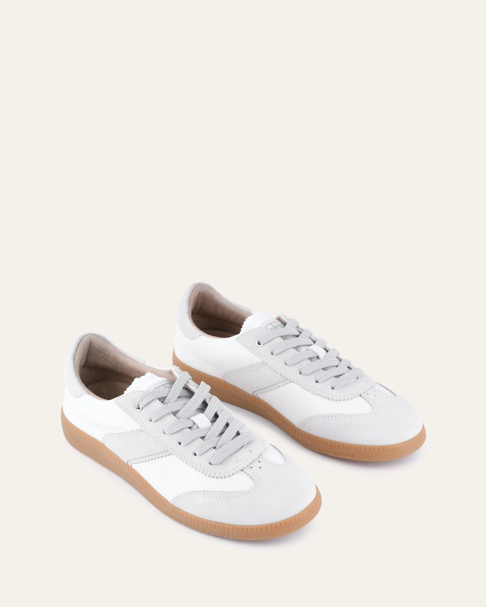 Lola sneakers white grey leather