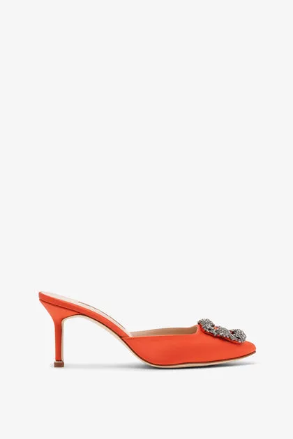 Manolo Blahnik Hangisimu 70 coral satin mules