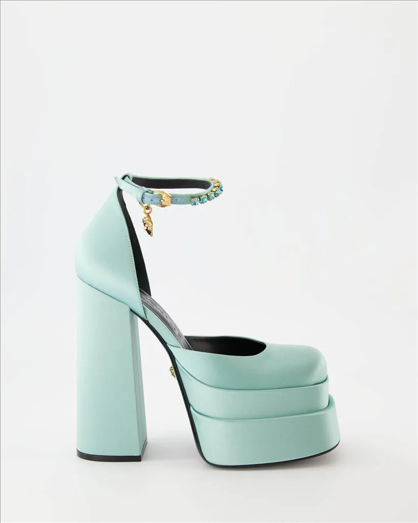 Medusa Aevitas Platform Pumps