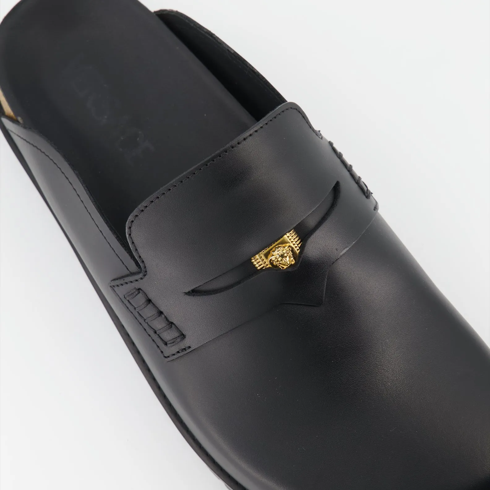 Medusa Black Mules