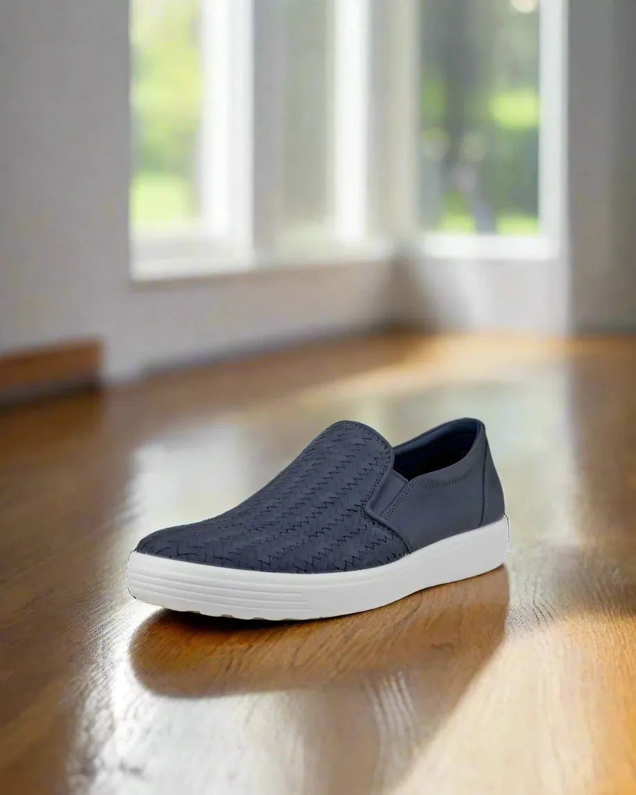  Men's Soft 7 Woven Slip on in Ombre  