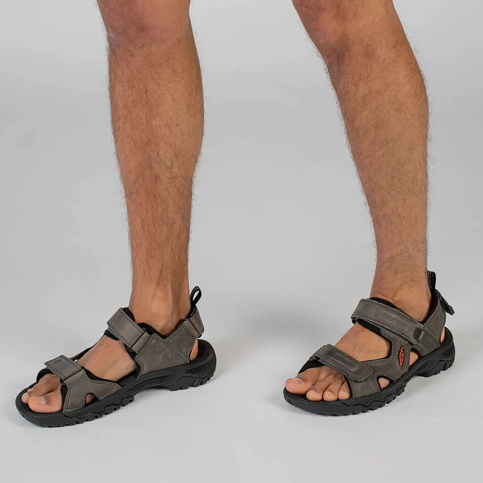  Men's Targhee III Rugged Walking Sandal in Grey and Black  