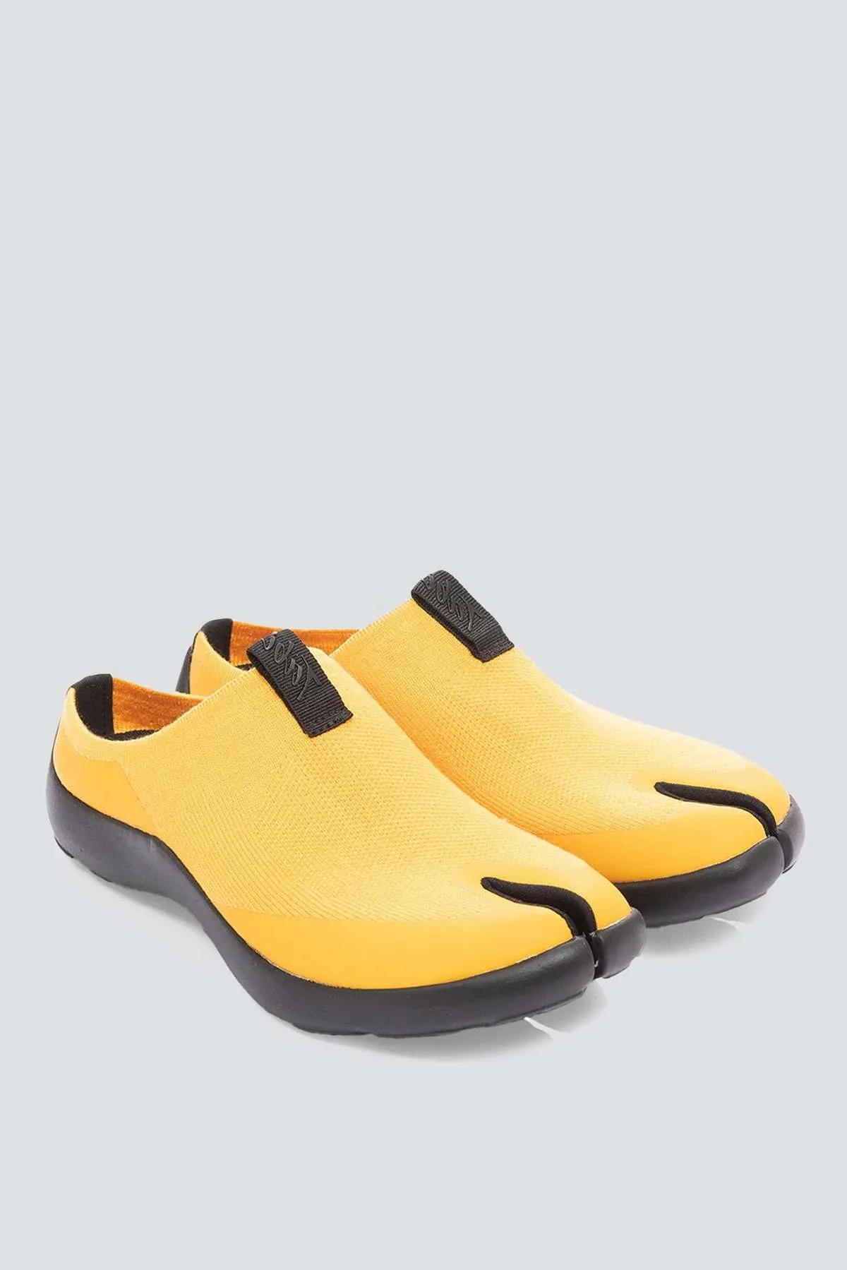 Yellow/Black Mules