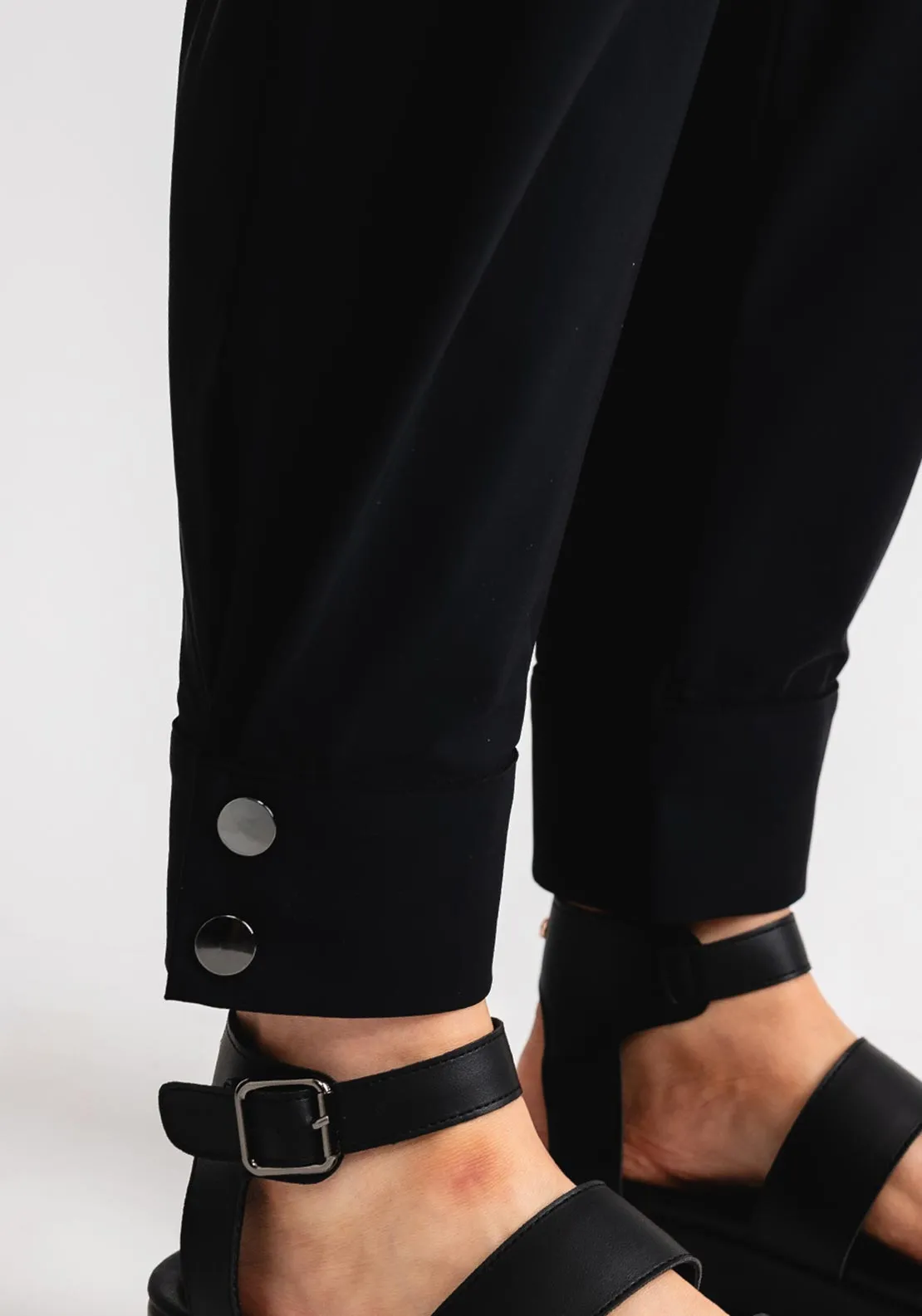 Naya Drawstring Button Cuff Trousers, Black