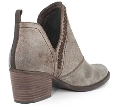 OTBT Women's Venture Ankle Bootie