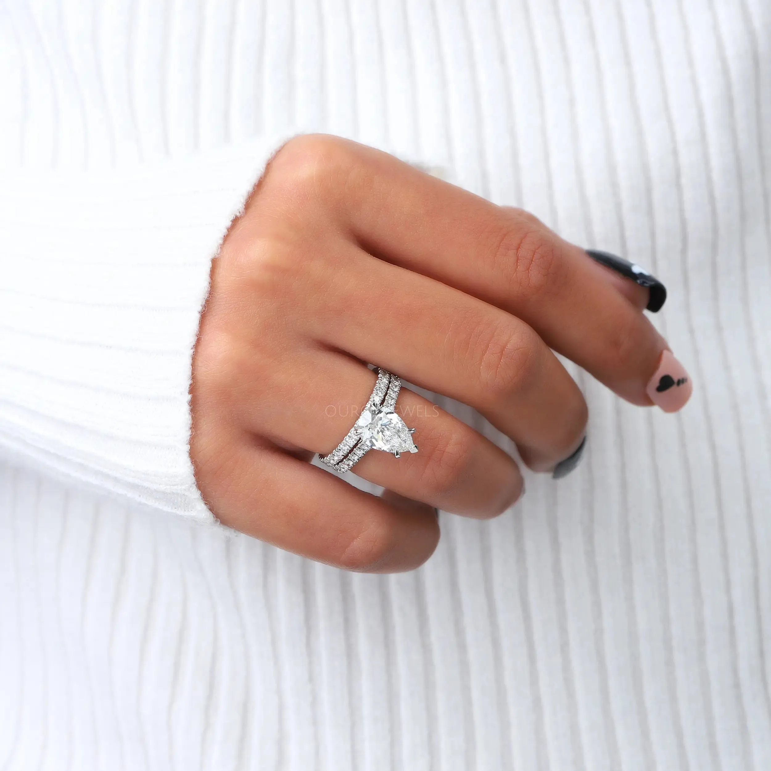 Pear Cut Solitaire Accent Bridal Ring Set