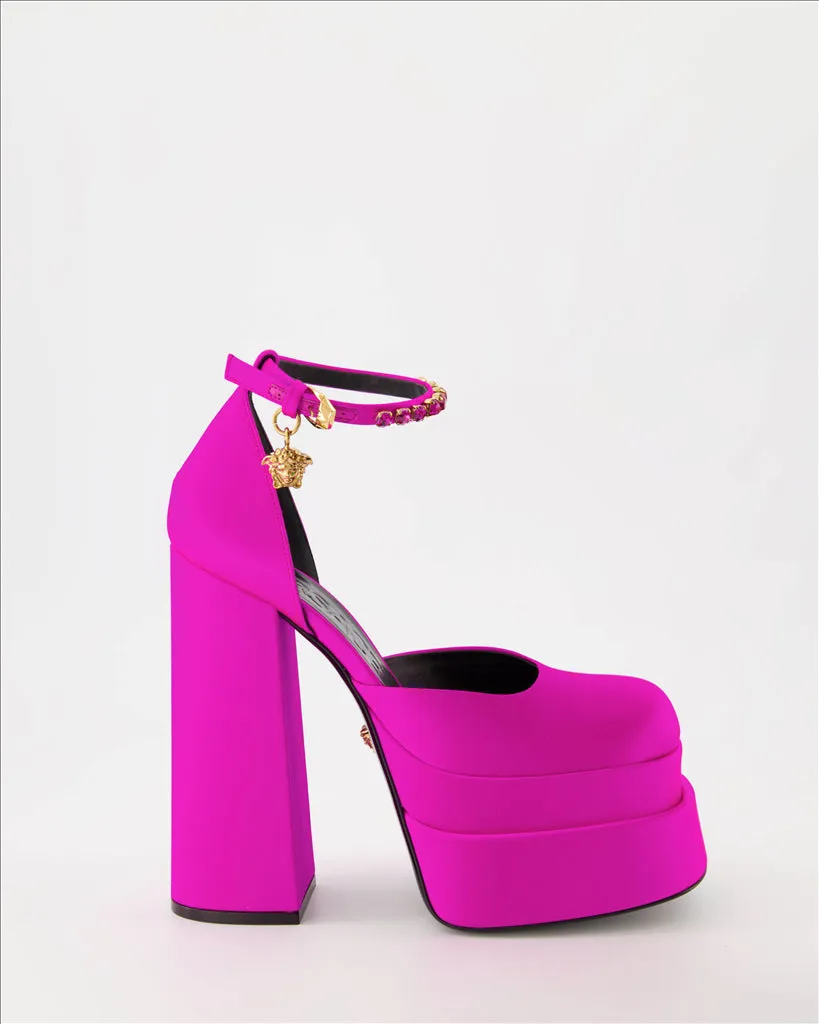 Platform Medusa Aevitas Pumps