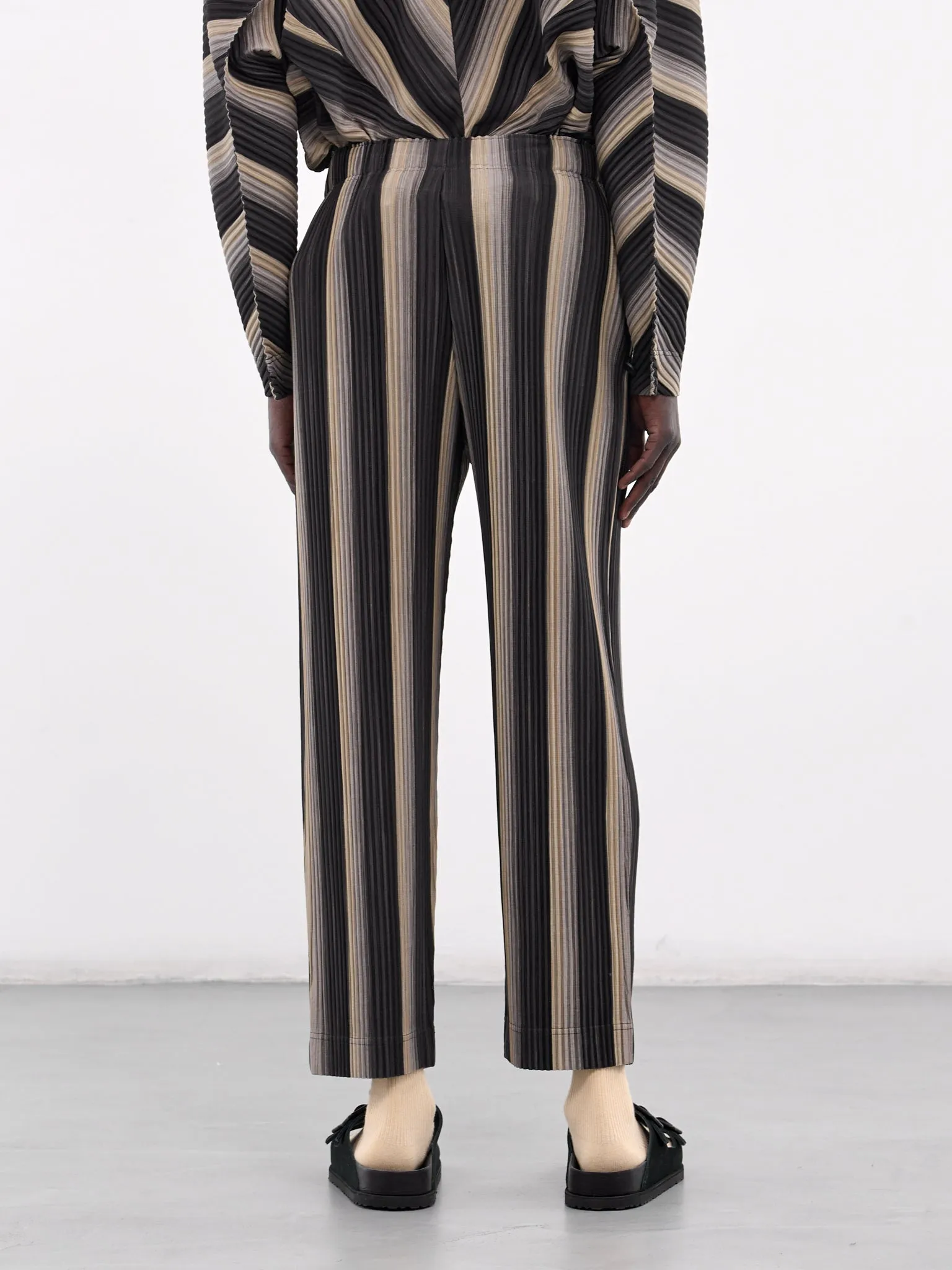 RB Stripes Trousers (HP48JF367-15-BLACK)