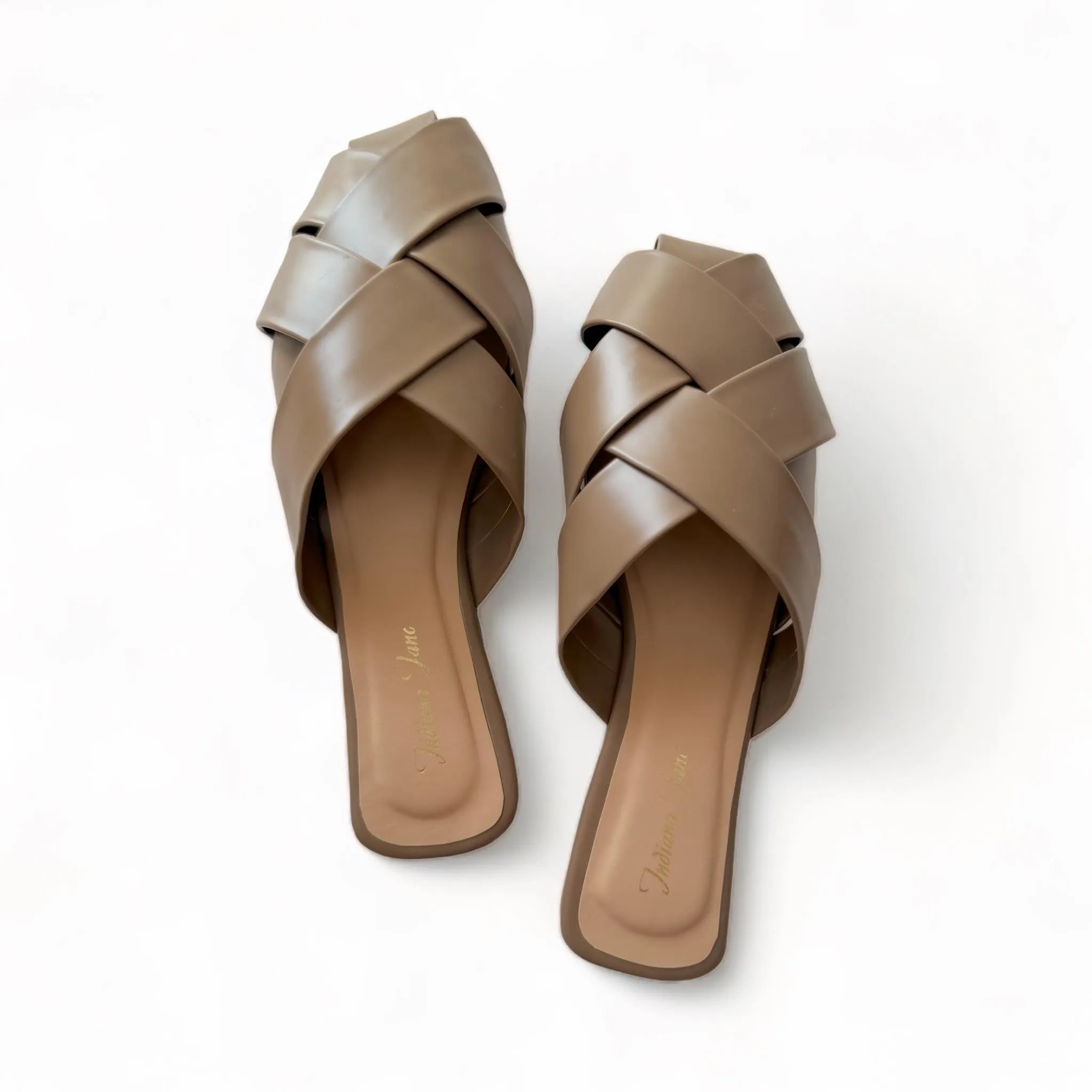 SANSA Flat Leather Mules