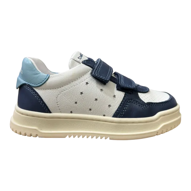 Kids sneakers with denim jeans Cod: 1000J