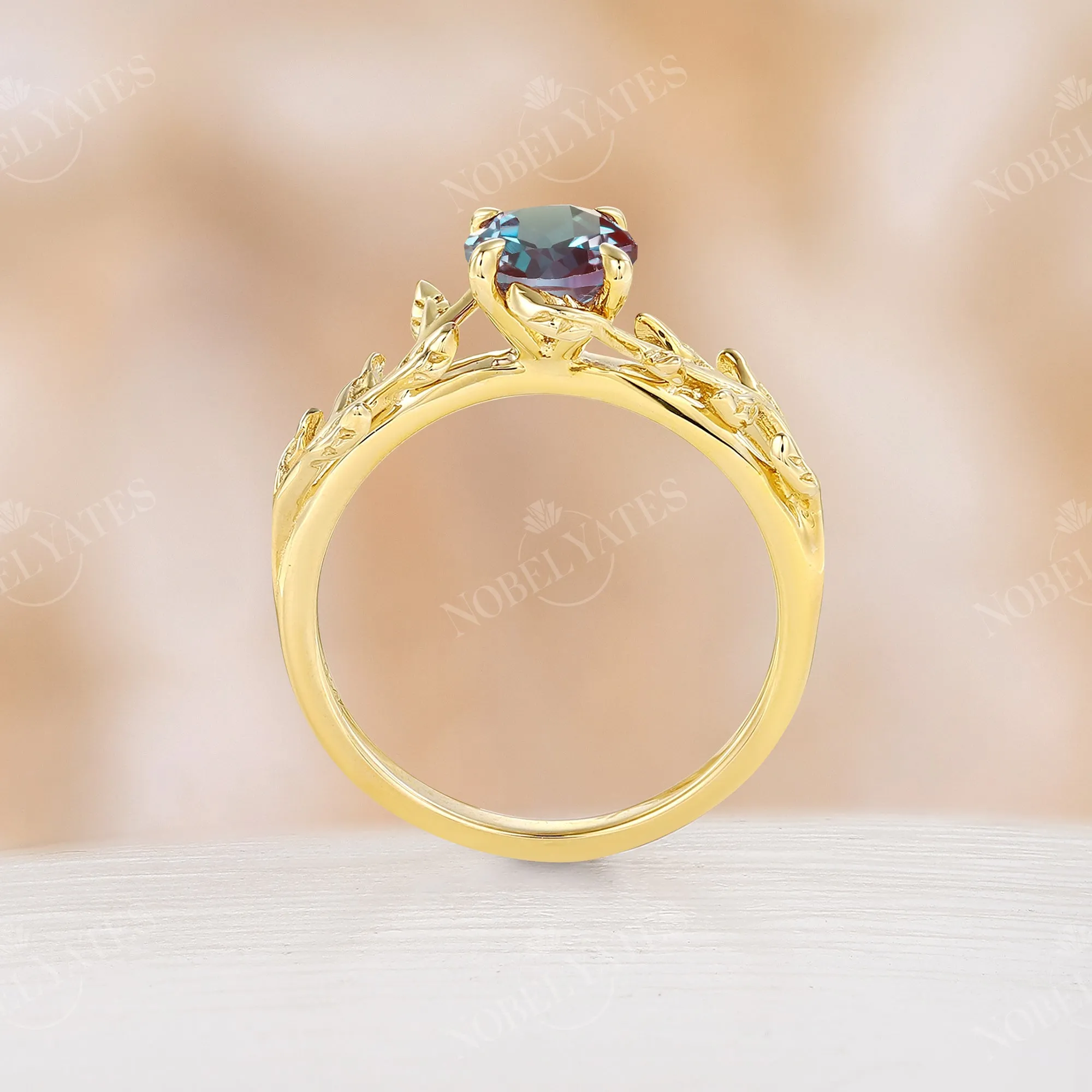 Solitaire Alexandrite Nature Leaf Curved Band Yellow Gold Bridal Set