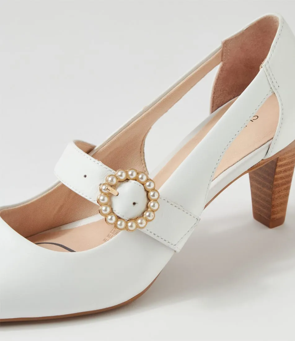 SUPERSOFT Moovi Off White Leather Mary Jane Heels