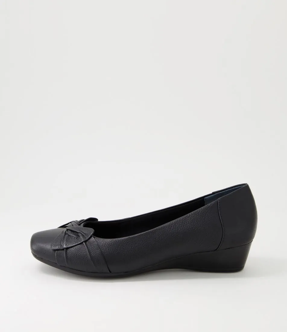 SUPERSOFT Black Leather Wedge Shoe