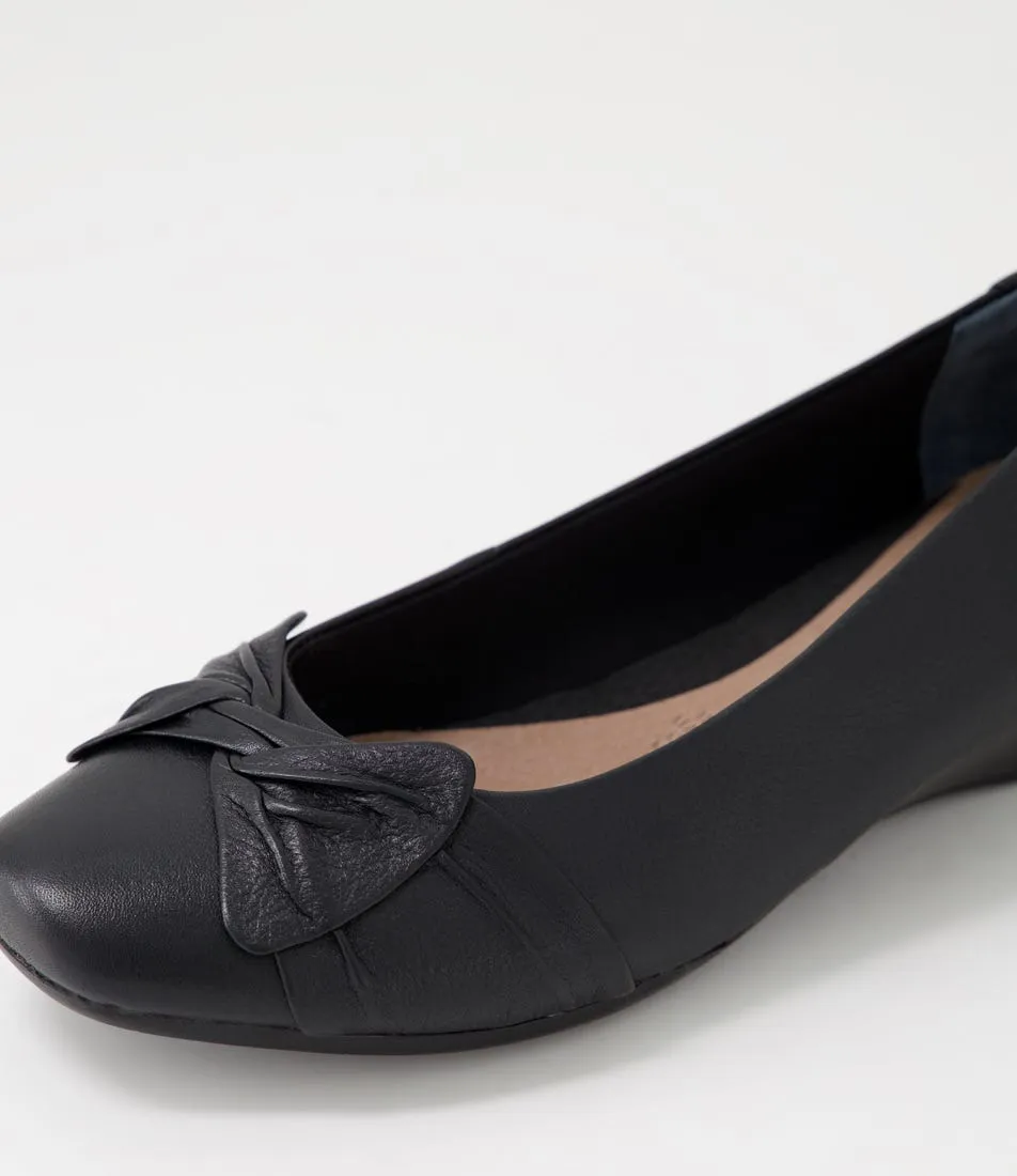 SUPERSOFT Black Leather Wedge Shoe