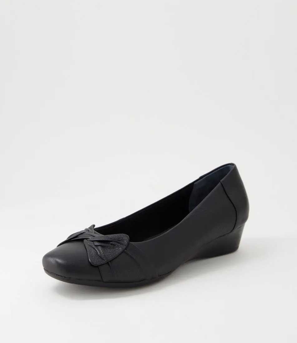 SUPERSOFT Black Leather Wedge Shoe