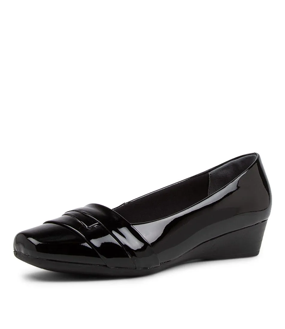 SUPERSOFT Renzo Black Patent Leather Wedges