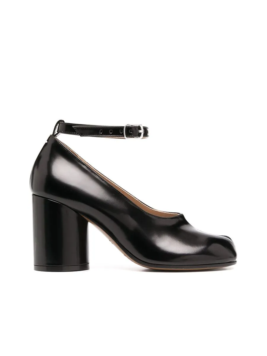 Tabi Patent Leather Pumps