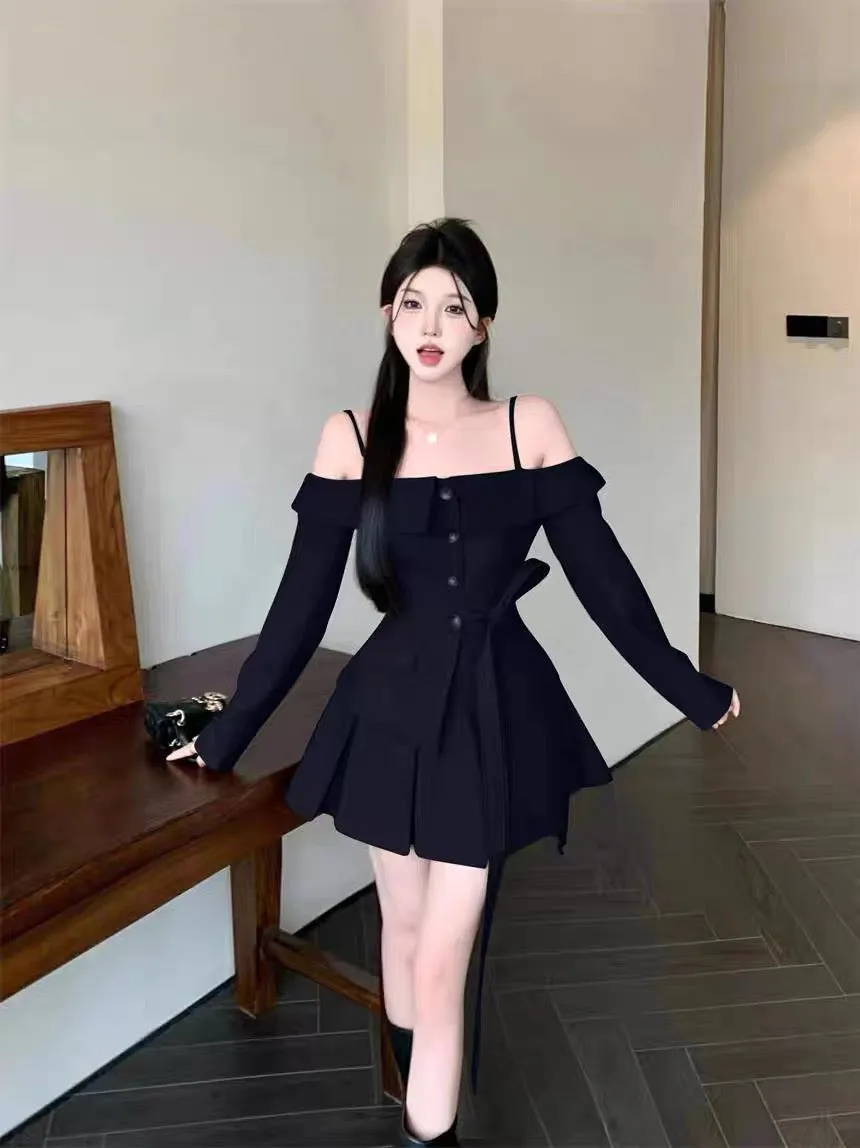 This year's popular fashion suit hot girl long-sleeved top half-length pleated skirt women's early autumn new temperament two-pi