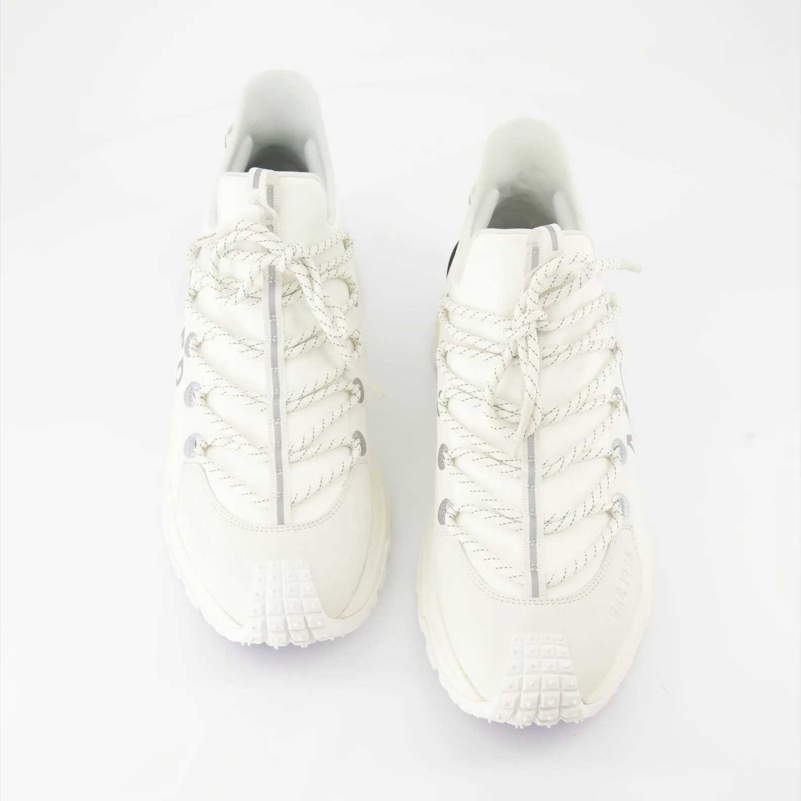 Trailgrip Lite Low-Top Sneakers