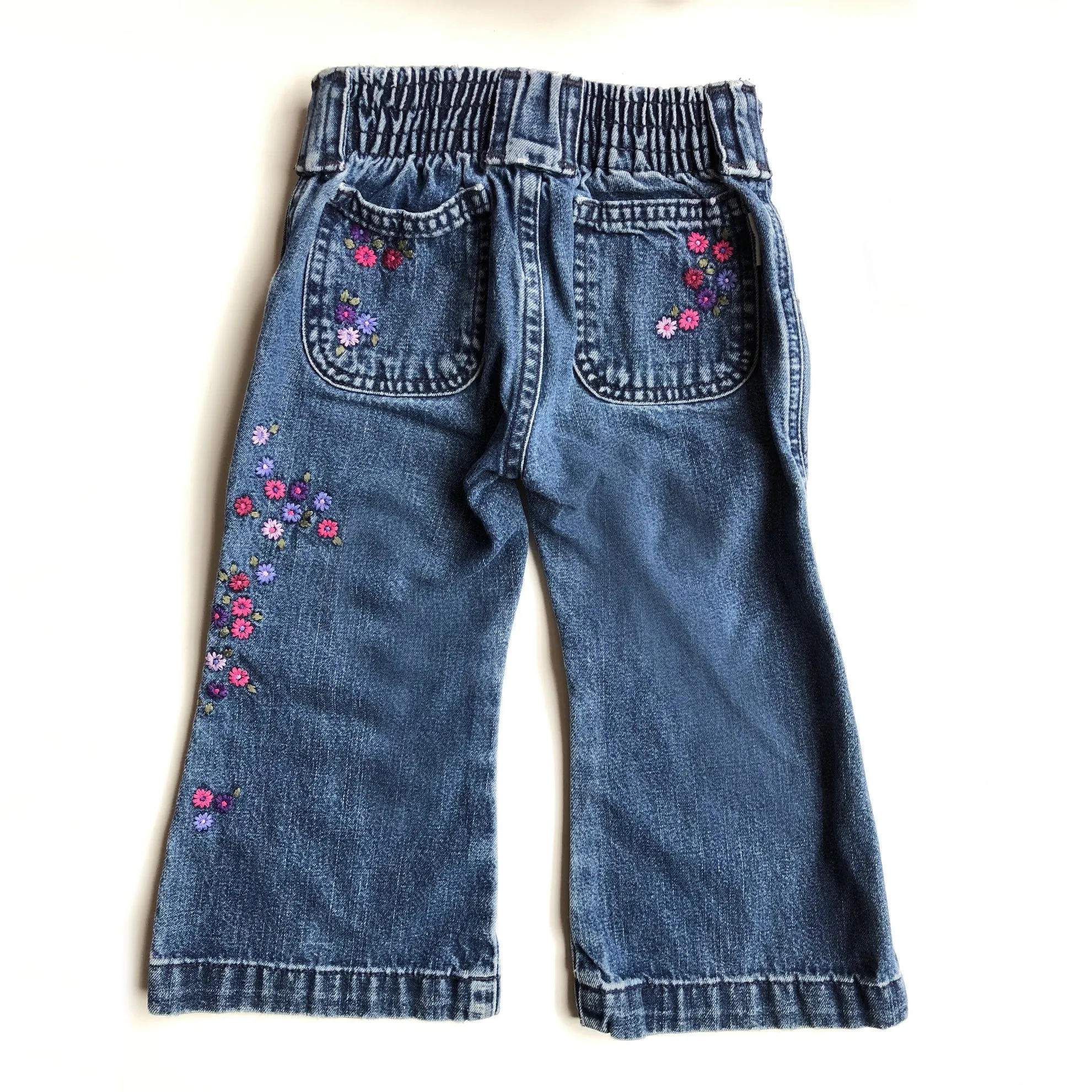 Vintage Oshkosh embroidered jeans size 12-18 months