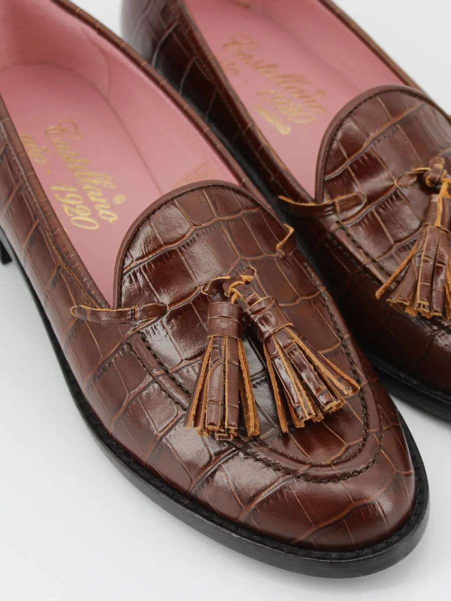 Women's Ibiza leather loafers in medium brown color